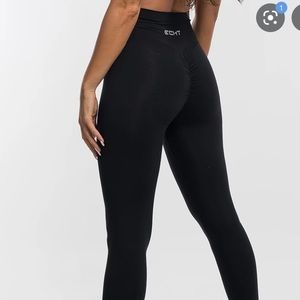 ECHT Scrunch Leggings